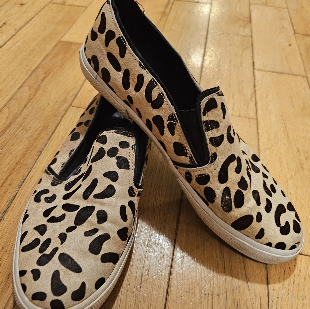 Leopard shoes